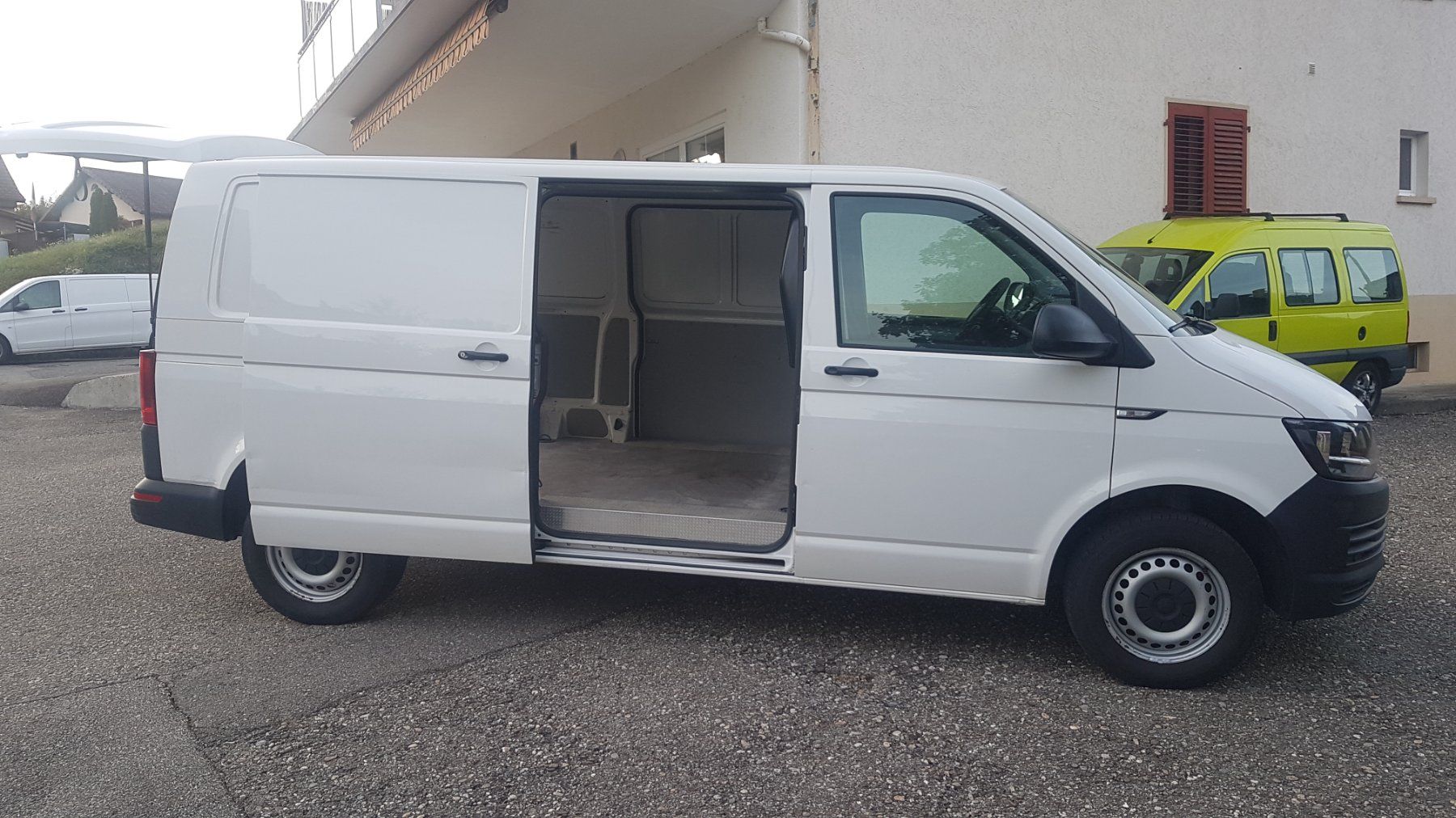 VW Veicoli commerciali: VW T6 4Motion langer Radstand – Usato da Staffelbach venduto da rsp_j28p 4