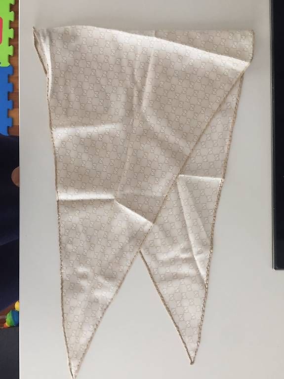 Foulards, Tücher & Schals: Foulard Gucci in seta beige o nero – Gebraucht aus massagno von sar_8cdn 2