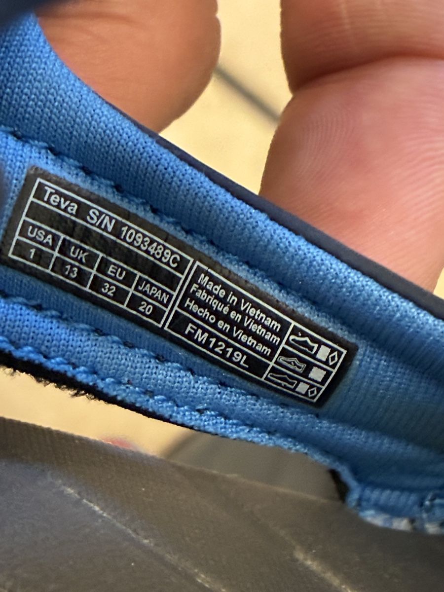Teva Scarpe per ragazzi: Sandali Teva Bambino – Usato da Bodio TI venduto da raf_dn8n 3