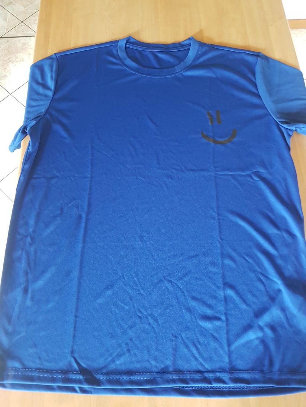 T-shirt: T-shirt taille XL (2) – Nuovo (secondo la descrizione) da Villiers venduto da san_jn5w 2