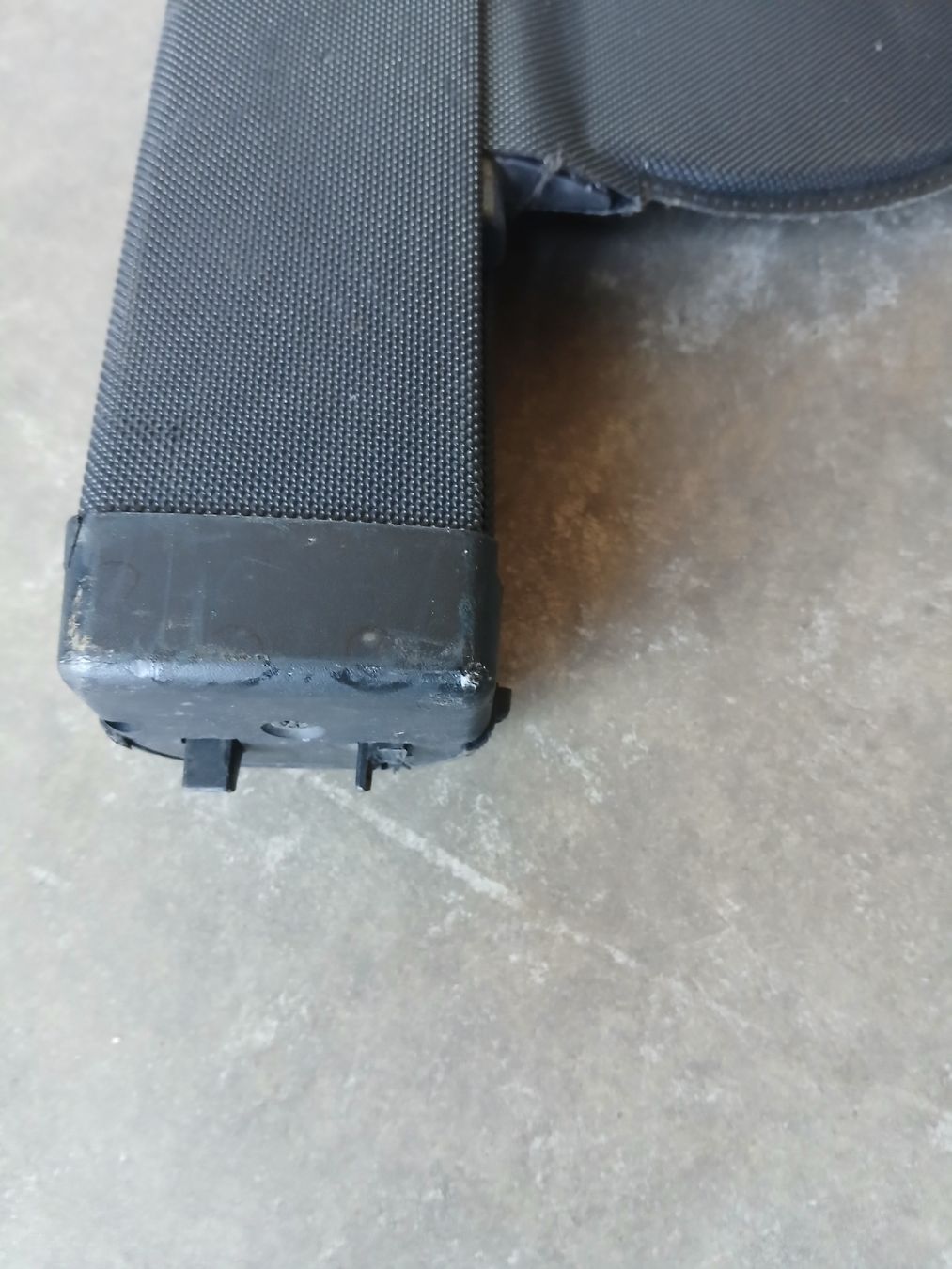 Tutti pezzi di ricambio auto: Kofferraumabdeckung Rollo schwarz gebraucht – Difettoso da Langenthal venduto da Egro50 2