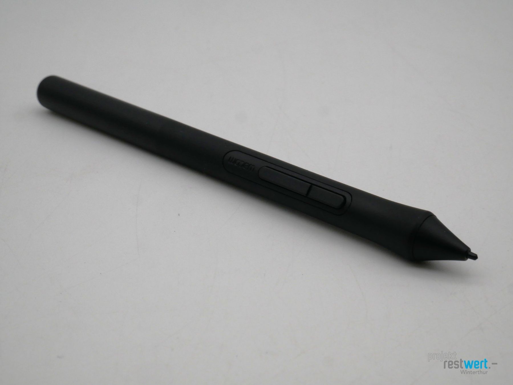 Wacom Tablet PC: WACOM Intuos M Grafiktablet mit Stift, Schwarz – Usato da Winterthur venduto da Restwert_Winterthur 5