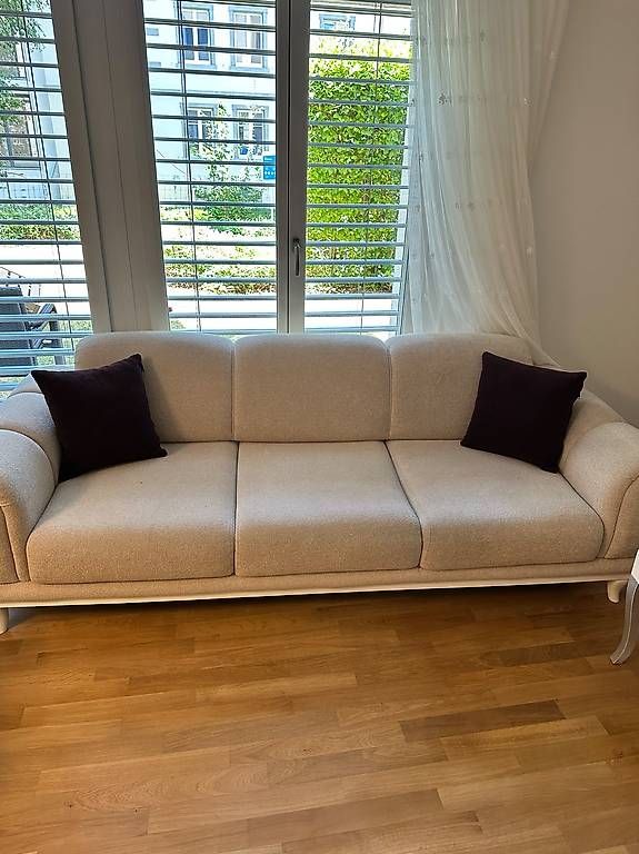 Sofas: Wohnzimmer Sofa  – D'occasion à Arbon par hyk_p56n