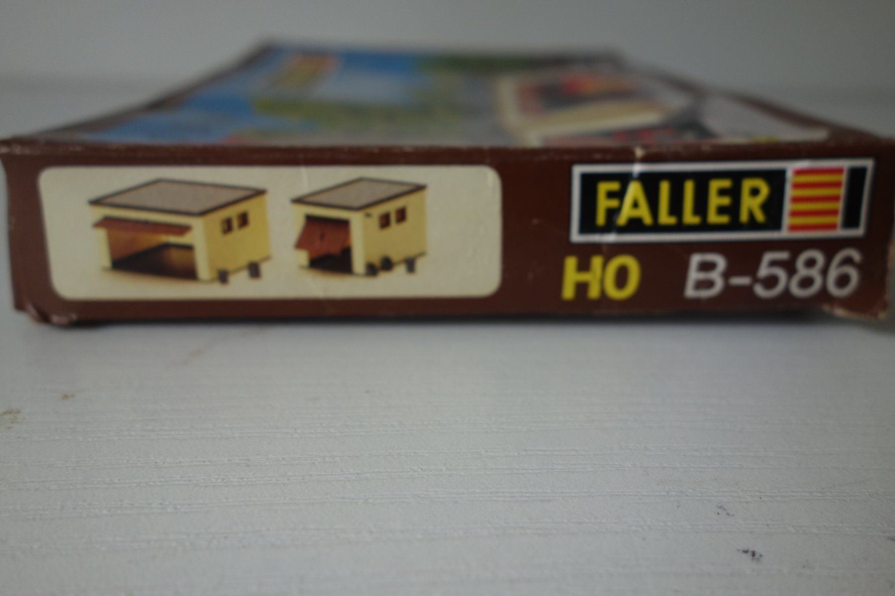 Faller Modelleisenbahnen: H0 Faller B-586 Garagen Bausatz – Neu (gemäss Beschreibung) aus Schachen b Herisau von Locophon 1