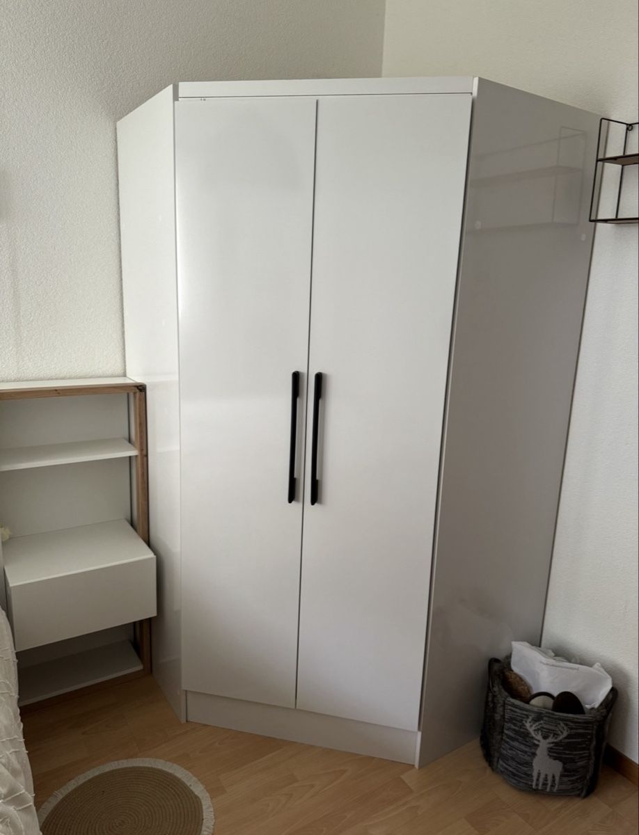 Schränke: Armoire d’angle – Gebraucht aus Le Locle von SB_Shop__