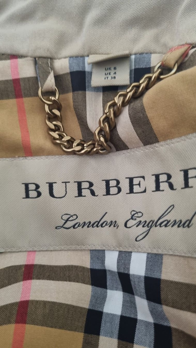 Burberry Mäntel: Exklusiver Luxus Burberry Mantel - Gr. 36 – Neu (gemäss Beschreibung) aus Schneisingen von backstore24 9