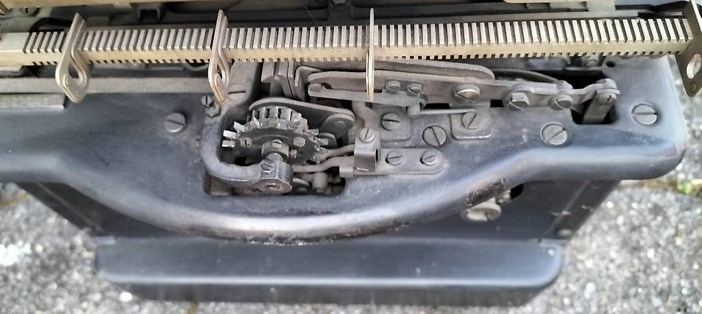 Macchine da scrivere: Schreibmaschine Remington Model 12 – Usato da Steinach venduto da Tsgweh 6