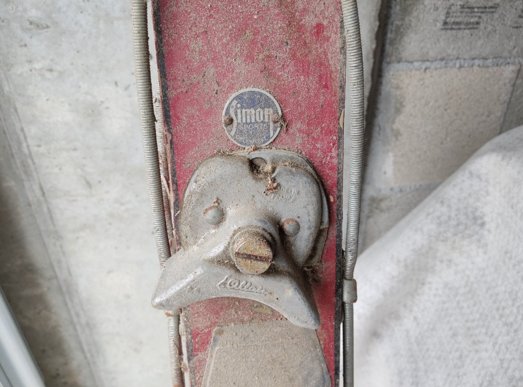 Skis: Ancienne paire de skis – Gebraucht aus Vicques von prairie0809 1