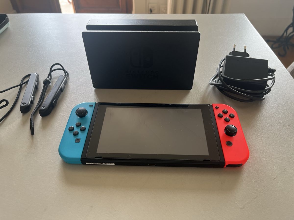 Nintendo Consoles: Nintendo Switch – D'occasion à Lausanne par sag_9qhs