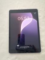 Apple iPad 7. Generation 128 GB Space Grau guter Zustand