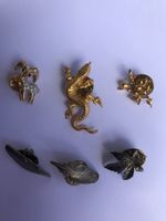 Lot de vintage pins