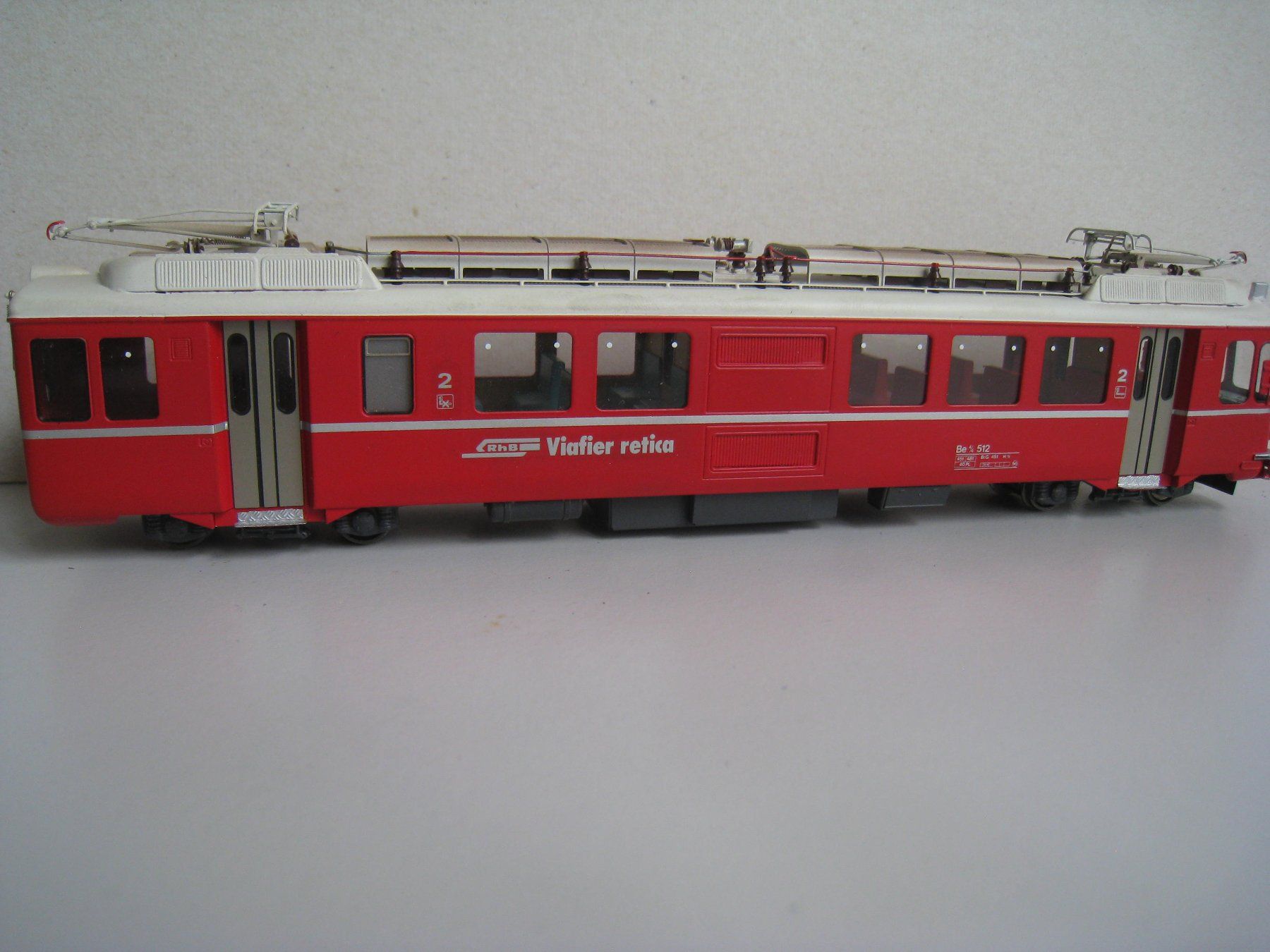 Ferro-suisse Modelleisenbahnen: Ferro Suisse, Rhb Pendelzug Nummer 512, 3 teilig – Gebraucht aus Buchs ZH von swiss-train 2