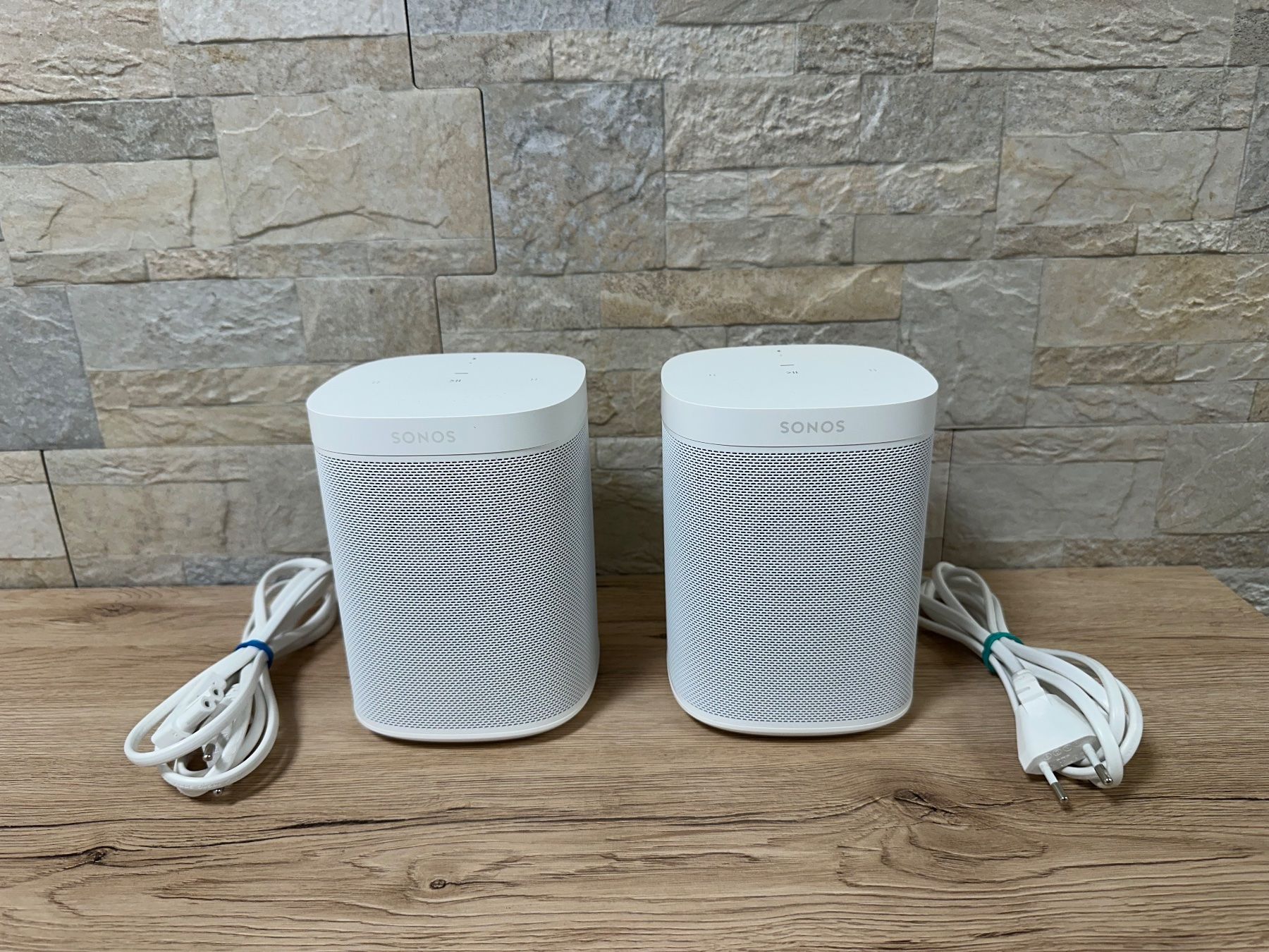 Sonos Casse acustiche: Sonos One Lautsprecher, Top Zustand! – Usato da Othmarsingen venduto da daisy18 4