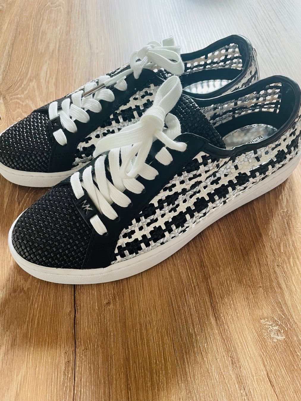 Michael Kors Scarpe da donna: Michael Kors Sneakers Gr.37 – Nuovo (secondo la descrizione) da Uetikon am See venduto da Mici_Ki 3