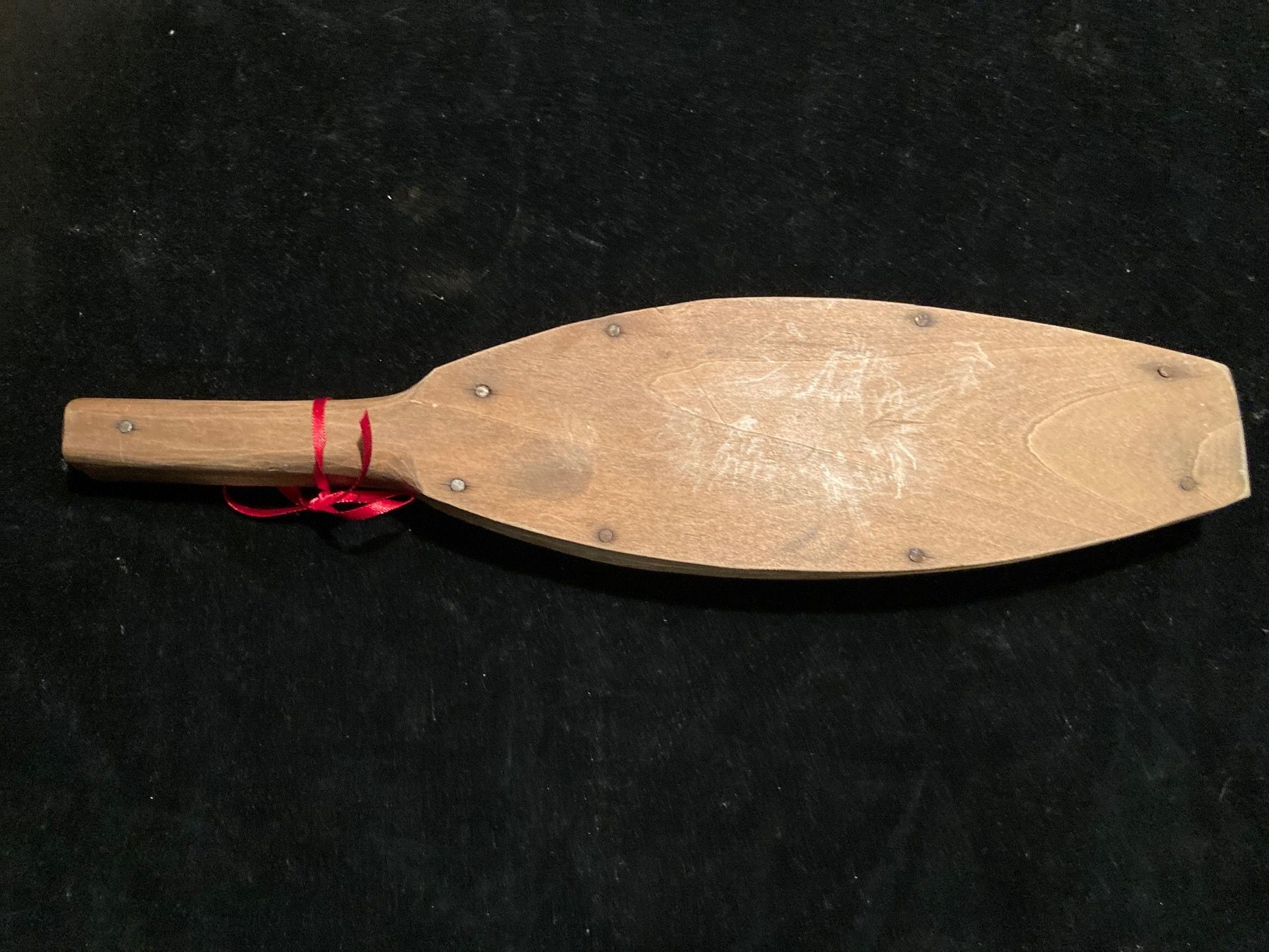 Articles en bois: älteres Holz-Butter-Model – Défectueux à Zürich par Chaeffeler 2