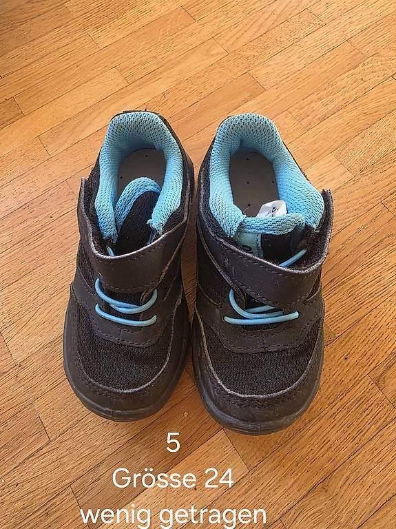 Scarpe per ragazzi: Trekkingschuhe Grösse 24 halbhoch – Usato da Steckborn venduto da pua_2m8z