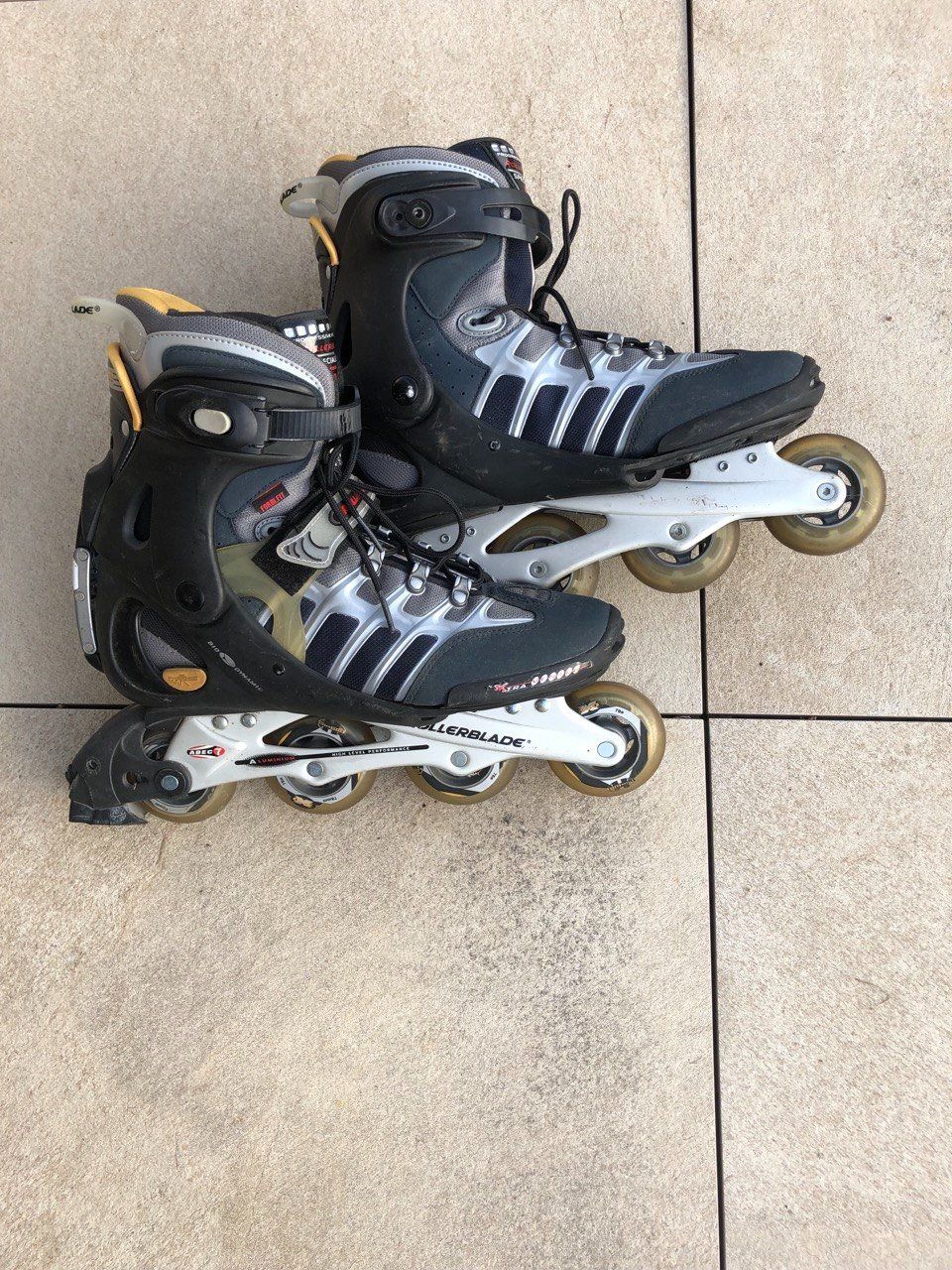 Patins à roul. & inline: Rollerblade - Inlineskates -Gr 45-46 – D'occasion à würenlos par nou_8btk 2