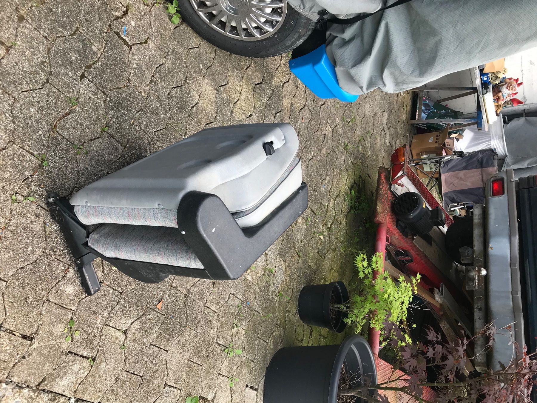 Mobilhome: Klappbarer Sitz – Usato da Reichenburg venduto da LND.Beratung 3