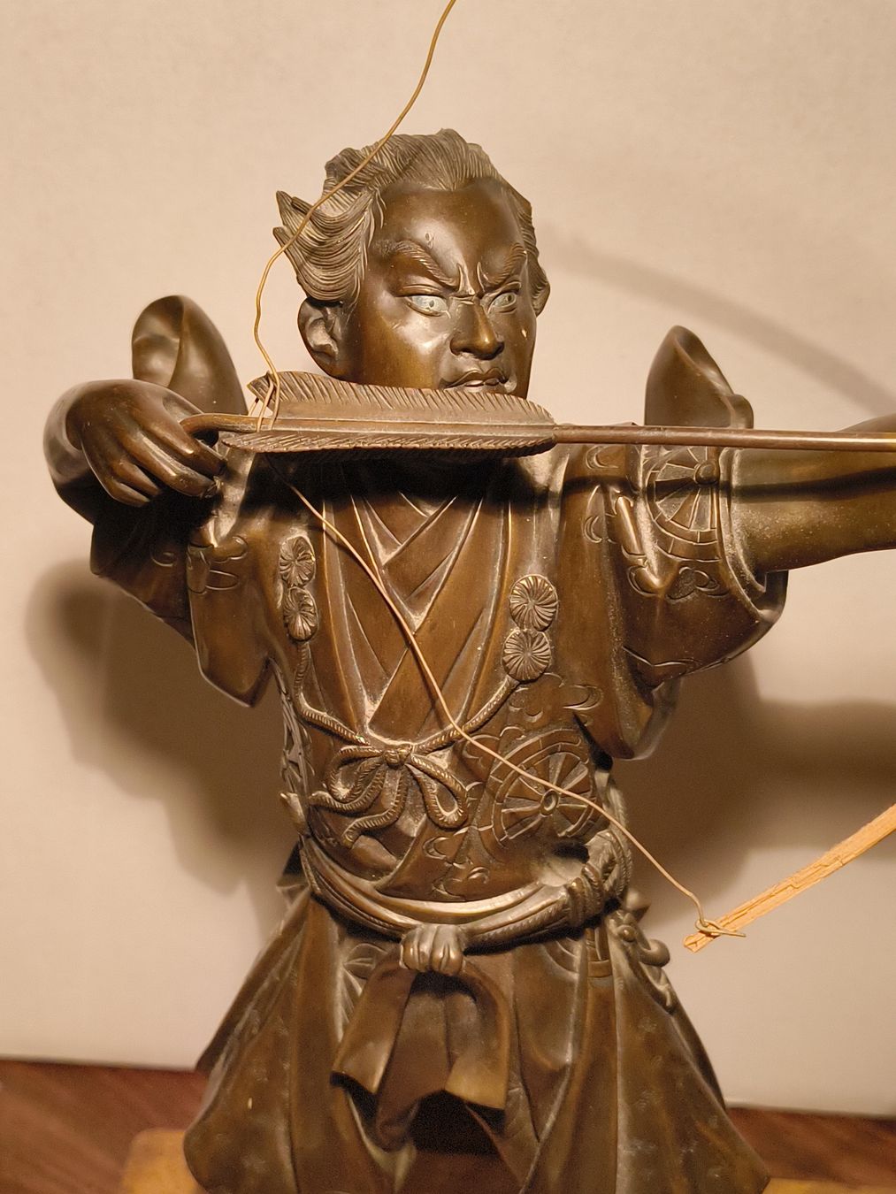 Sculture & Statue: Antiker Samurai Broze Figur Japan – Difettoso da stettlen venduto da VintageBern_ch 1