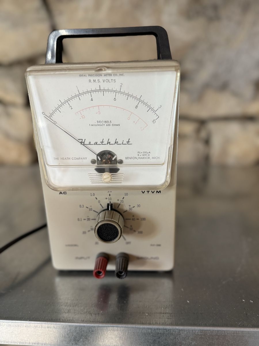 Mesurer: Heathkit Voltmeter – D'occasion à Reigoldswil par pet_dj8f 1
