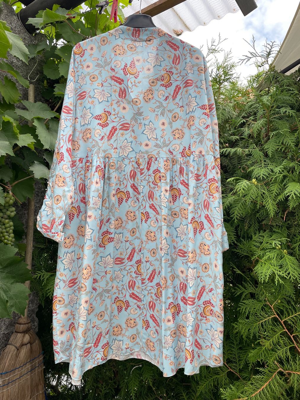 Vestiti: NEU** Kleid FADDA 40 Viscose 100% – Nuovo (secondo la descrizione) da Zürich venduto da Pamuk04 4