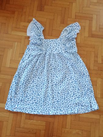 Robe/tshirt Zara enfant imprimé fleurs bleues taille 4-5 ans