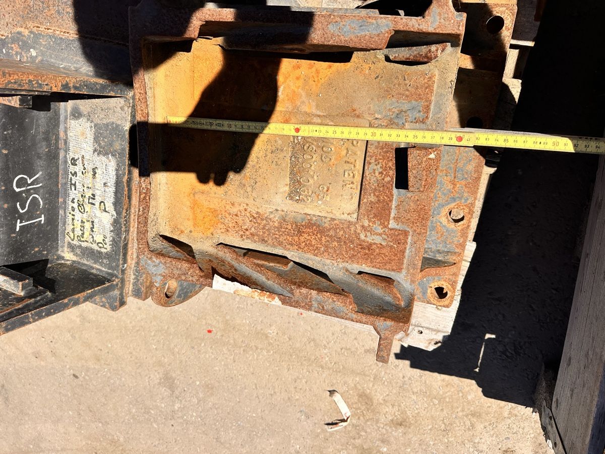 Bagger: Bagger schnellwechsler , anbauplatte – Gebraucht aus lyssach von brax2019 3