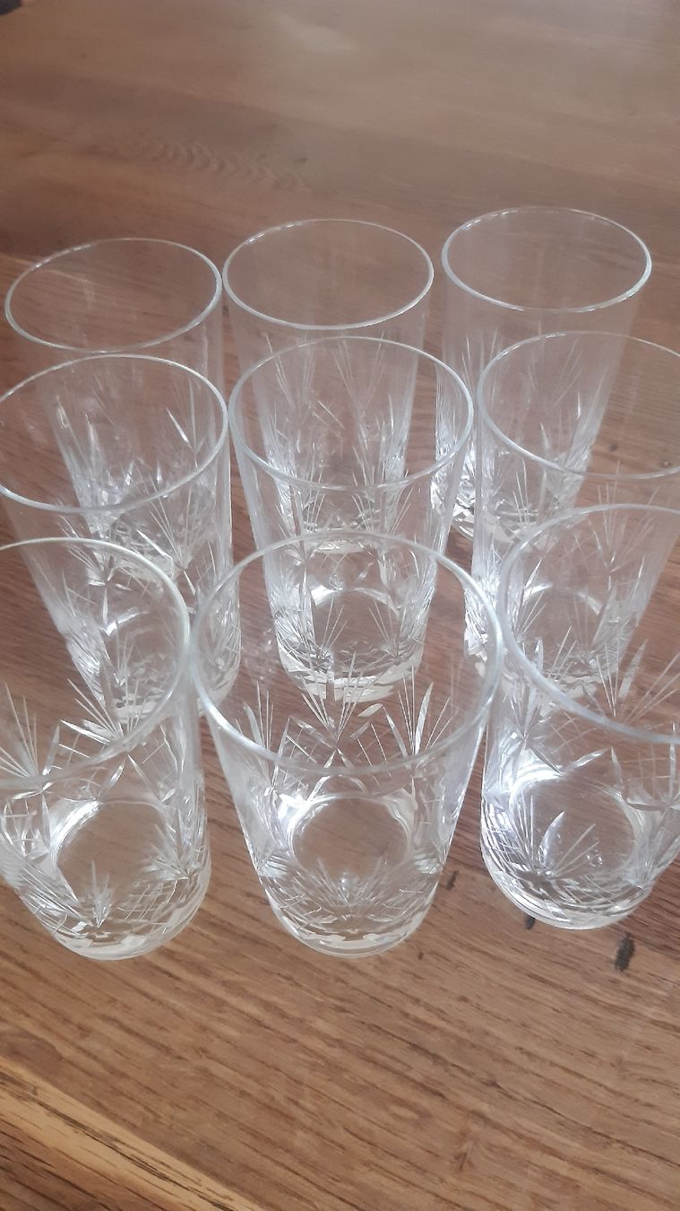 Gläser: Glas Set 9 Stk Kristallglas geschliffen – Gebraucht aus Oey von Parkplatzbrocki