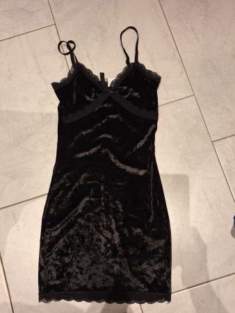 Kleiderpaket Gr 34 / XS