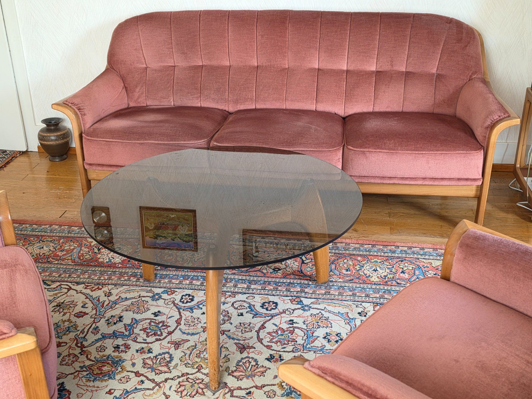 Sofas: 3er Sofa + 2 Sessel + Glastisch – Gebraucht aus Obergerlafingen von dede-SO 3