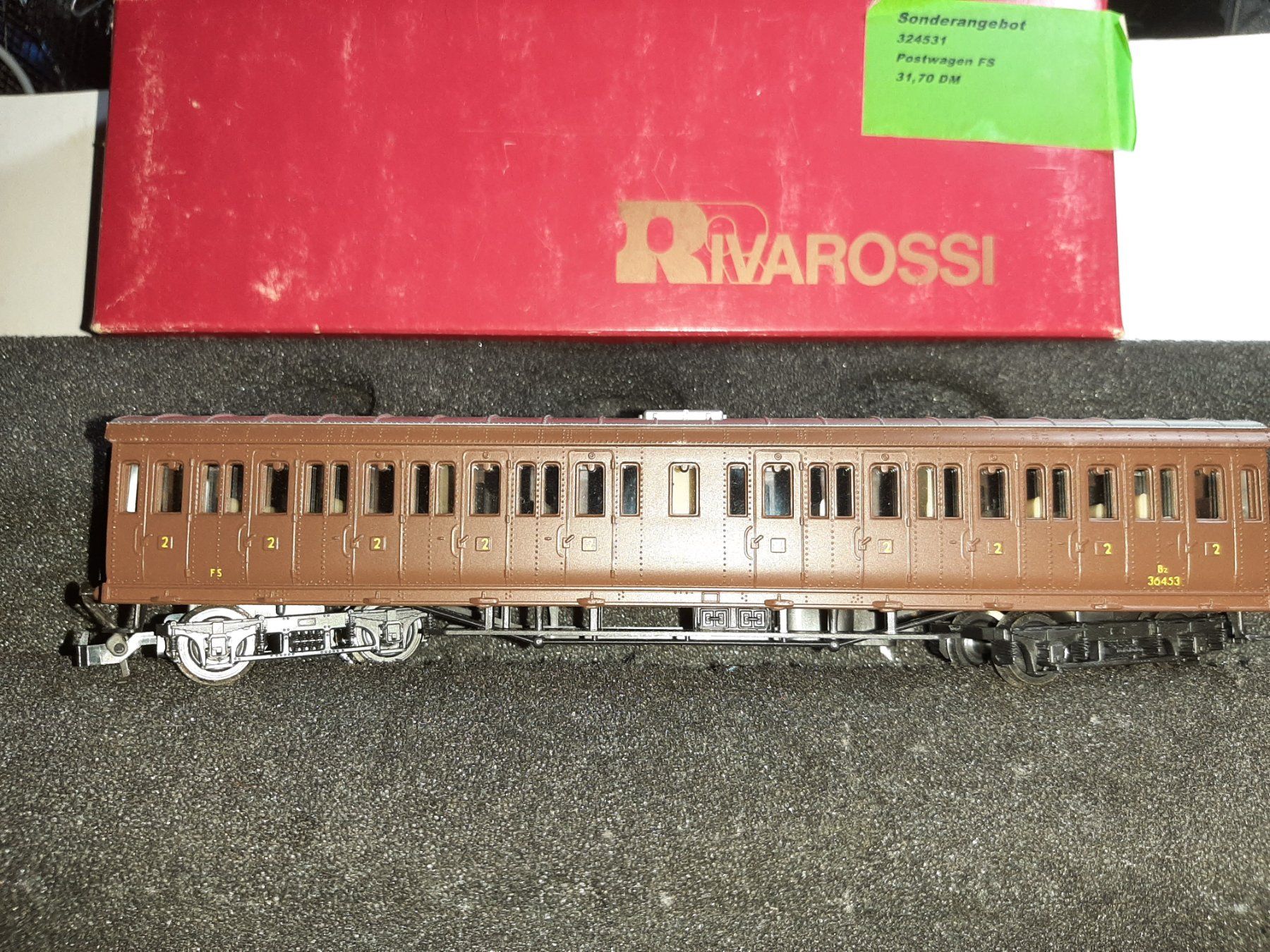 Rivarossi Modelleisenbahnen: RIVAROSSI – Gebraucht aus Avully von RIVALIS 1