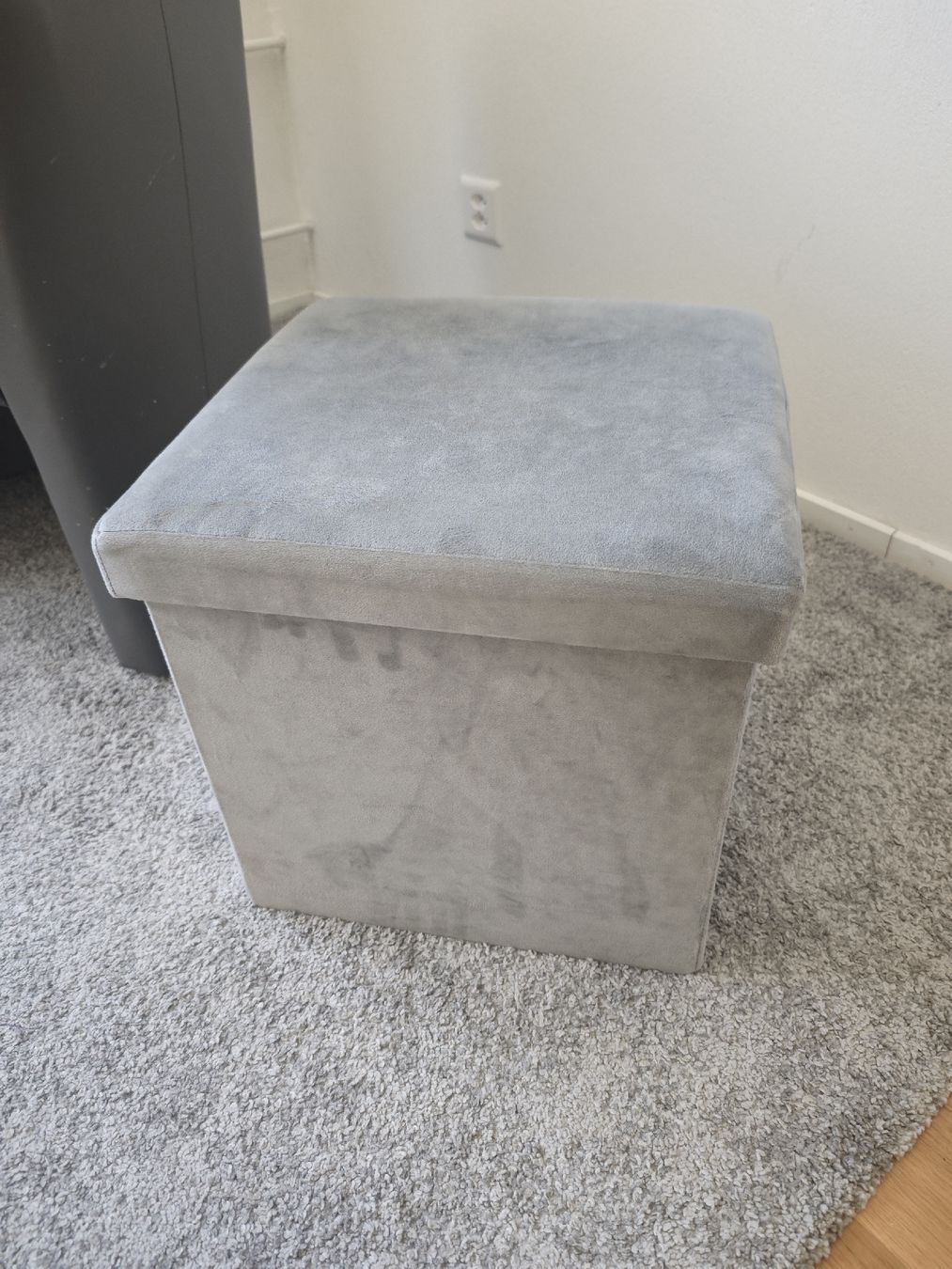 Sessel: Wohnzimmer-Set: Sessel, Hocker & Teppich 170x 240  – Gebraucht aus Chur von Edina1994 3