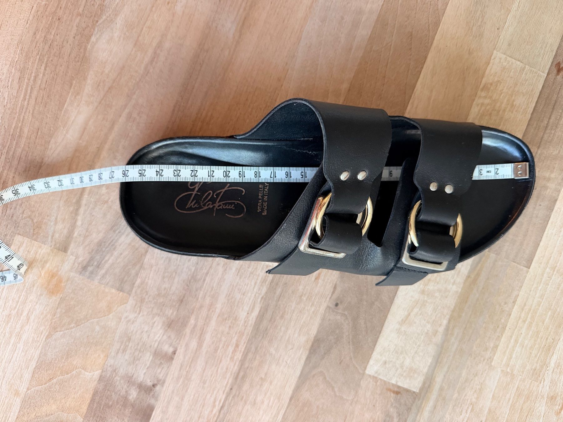 Chaussures femmes: Pantoletten ähnlich Birkenstock – D'occasion à Zürich par Denia 4