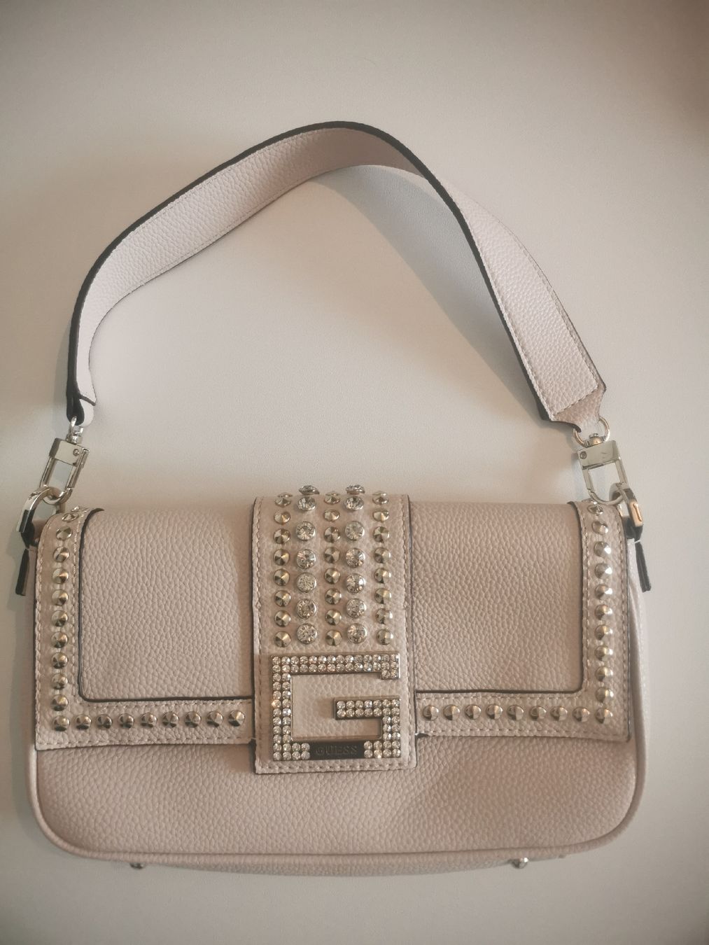 Borse da donna: Guess Tasche – Nuovo (secondo la descrizione) da Zürich venduto da ssi_6pt7