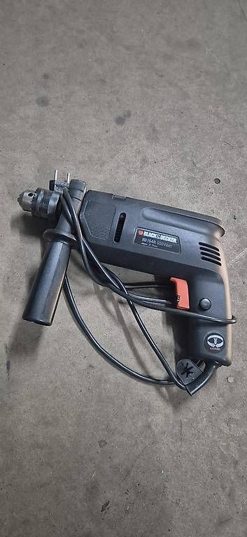 Trapani: Bohrmaschiene  Black & Decker  – Usato da Grabs venduto da brennholz_bruno 3