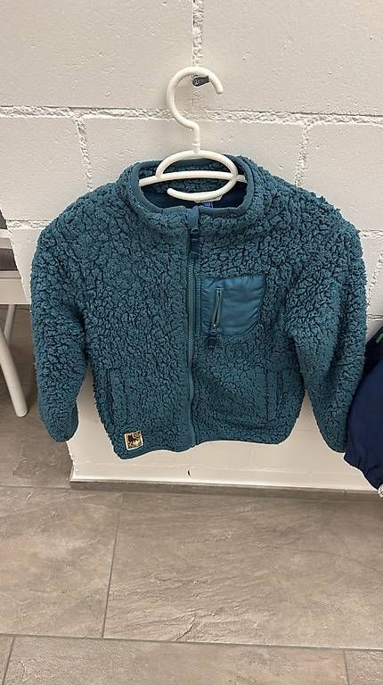 Vestes & Manteaux: Jackenpacket – D'occasion à felben-wellhausen par pajarita7 3