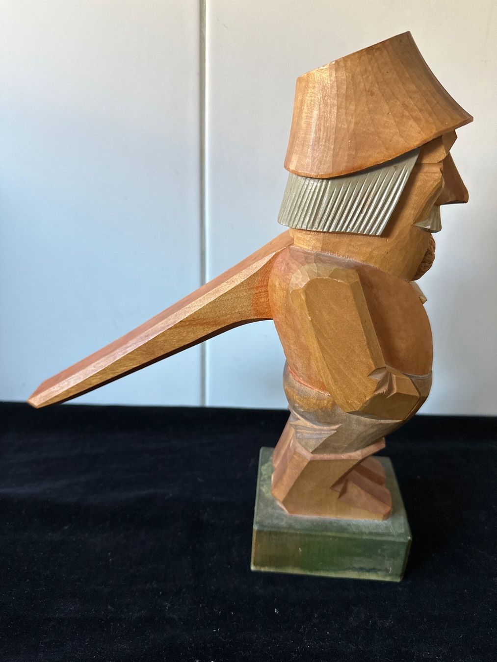 Figurines: Nussknacker Nikolaus geschnitzt DDR – D'occasion à Zürich par Chaeffeler 3