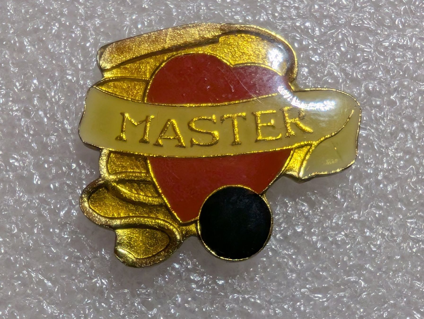 Plaquettes & Badges: Ansteckpin 220: Master – D'occasion à Oppligen par Pin-Fall-Shop
