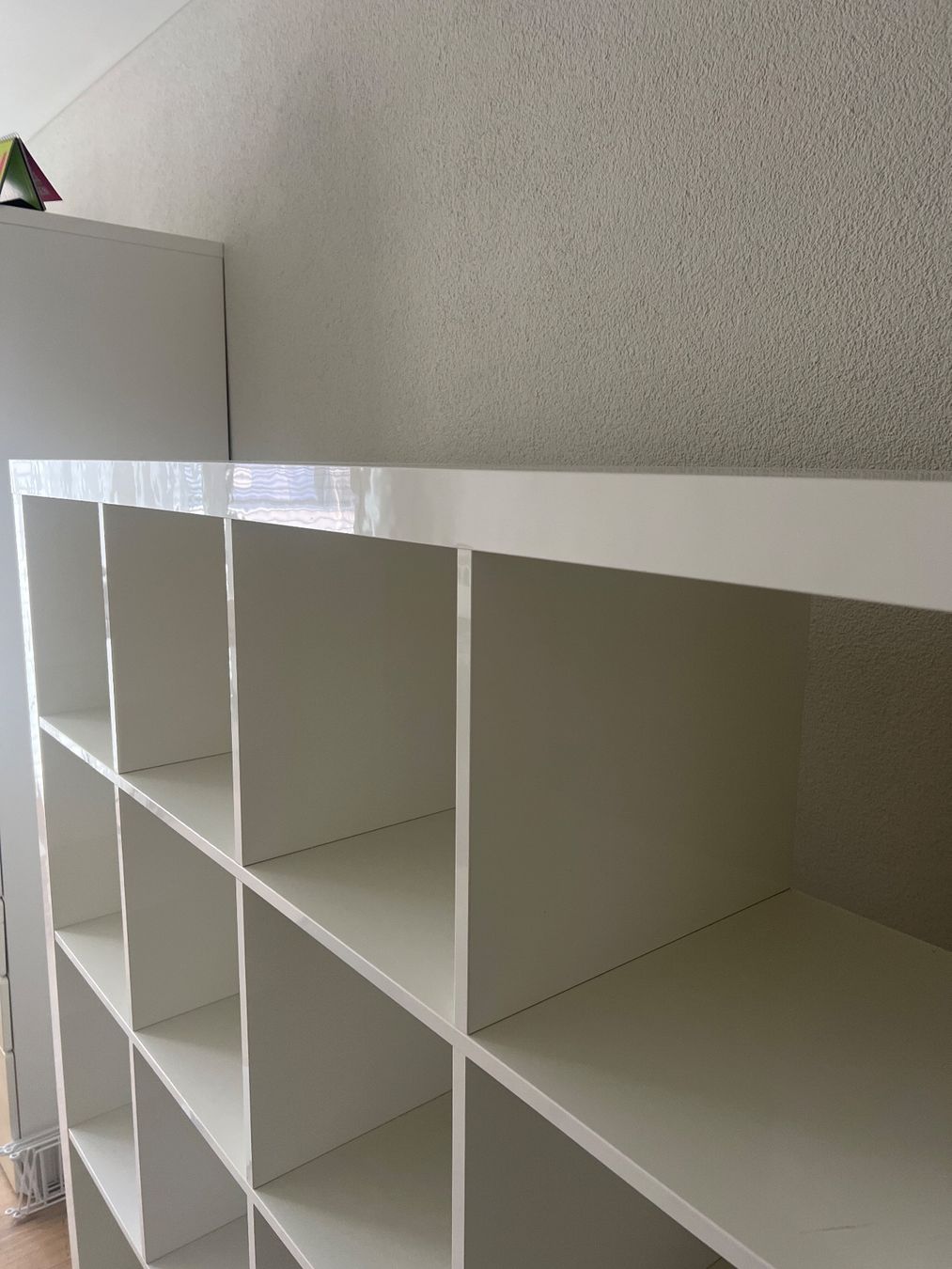 Scaffali: IKEA Kallax hochglanz weiss – Usato da Oberuzwil venduto da Joe_Lee 3