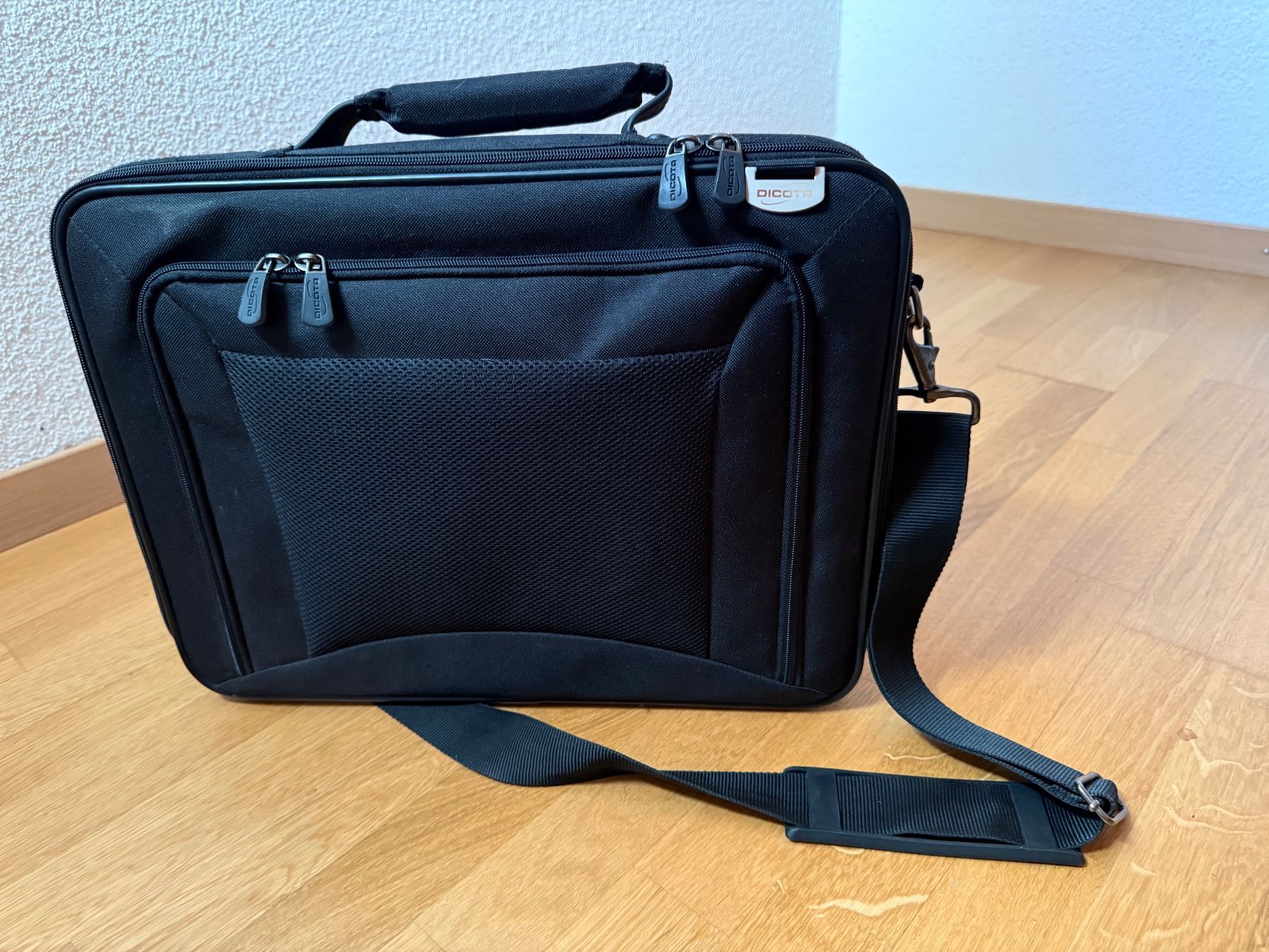 Borse: Business- und Laptop-Taschen – Usato da Berg TG venduto da Vonaku 7