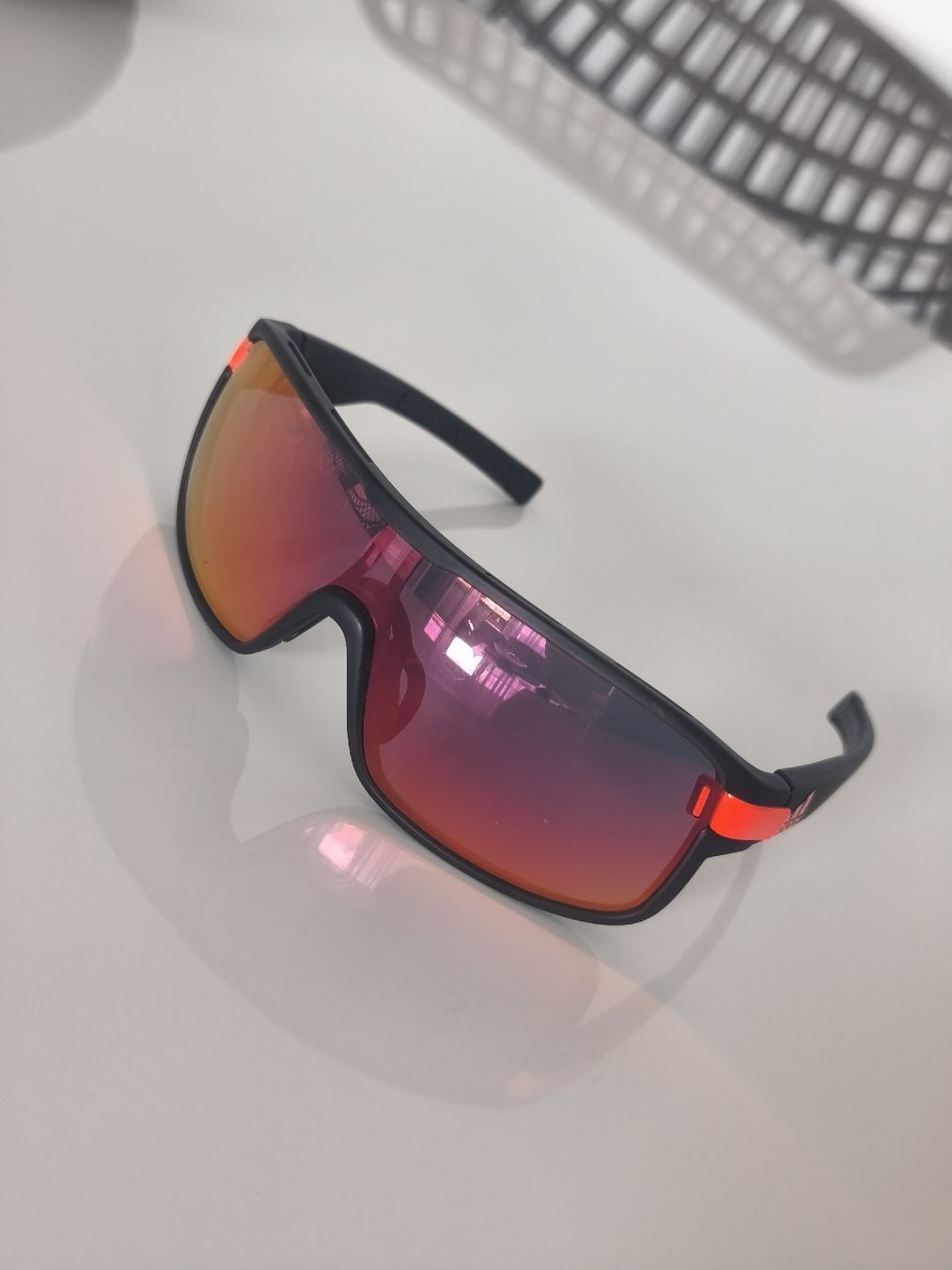 Adidas Occhiali & Lenti: Sonnenbrillen Adidas Sport – Usato da Basel venduto da Meda.moja 1
