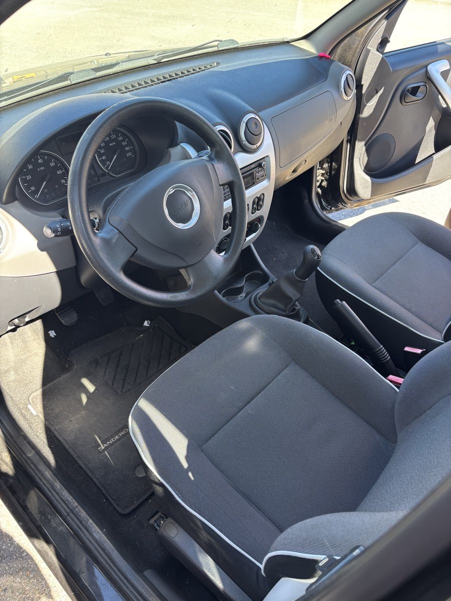 Dacia Automobili: Dacia Sandero 1.2  – Usato da Oey venduto da DigRent 4