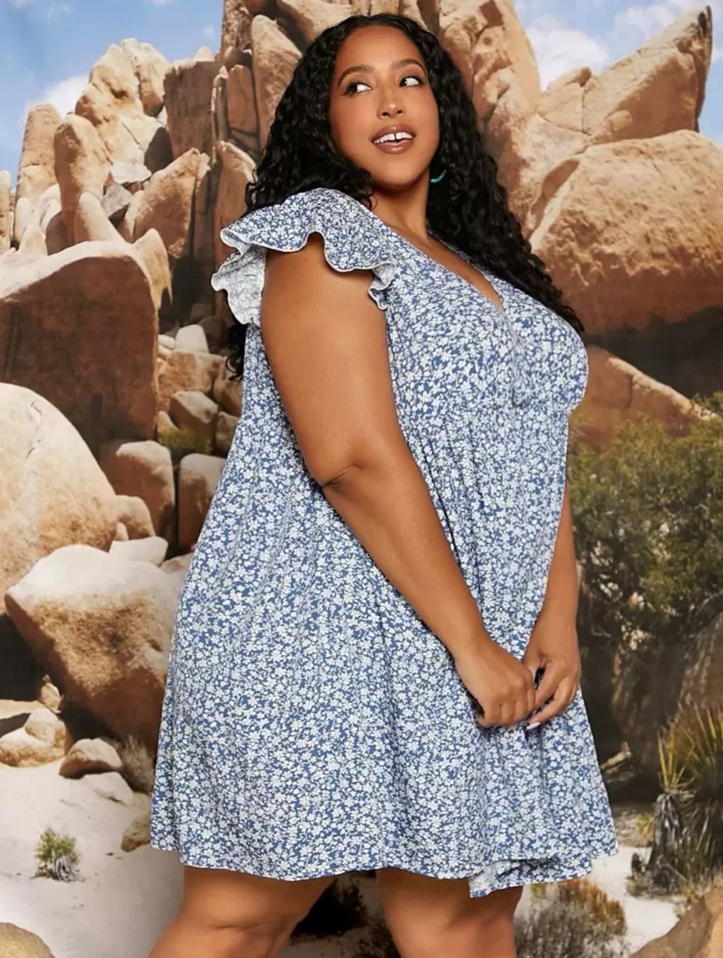 Shein Kleider: Blumenkleid blau / weiss Gr. 54 / 56 – Gebraucht aus Pratteln von a23_j2gs 2