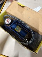 Luftpumpe mit Manometer