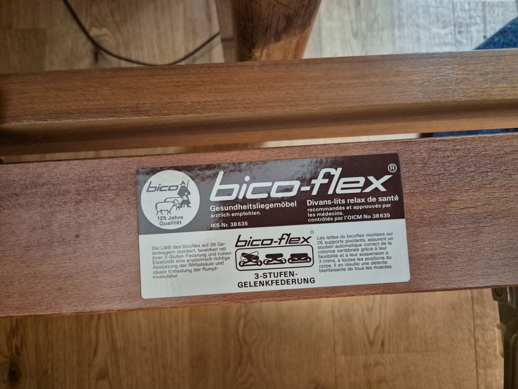 Betten: Bett mit Matratze und Lattenrost von Bico-flex. – Gebraucht aus Innerberg von barbarawidmer 3