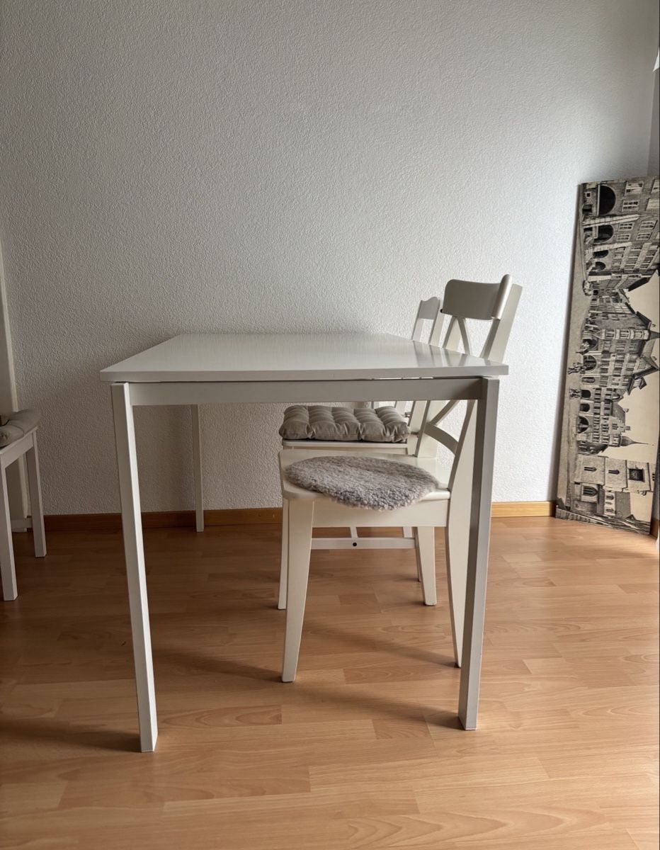 Tische: Ikea Tisch – Gebraucht aus Biel/Bienne von LadinaM12 1