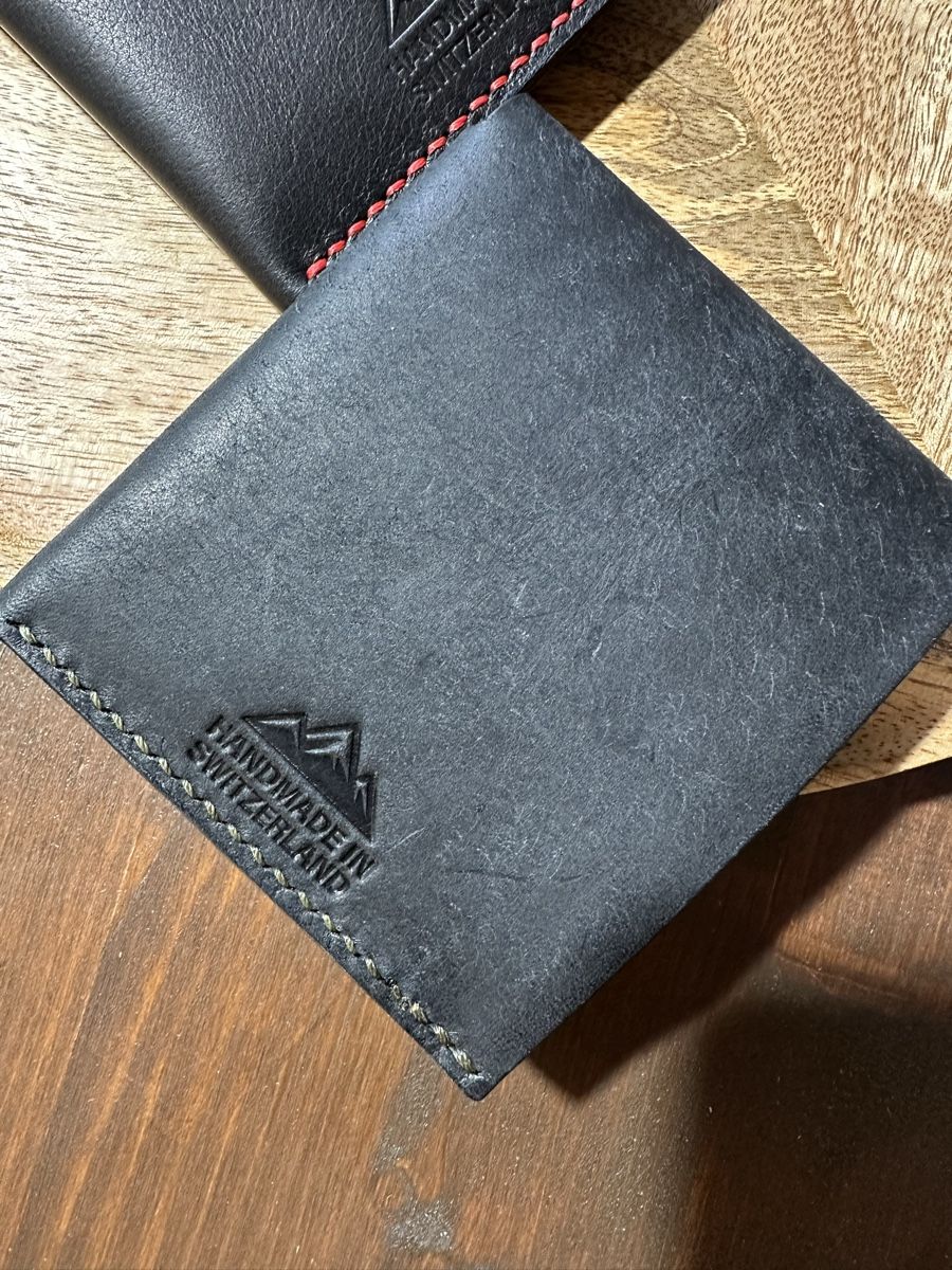 Brieftaschen: Handgefertigte Leder-Geldbörse – Neu und originalverpackt aus Mettmenstetten von vad_57p2 2