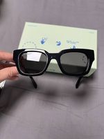 Off-white Sonnenbrille