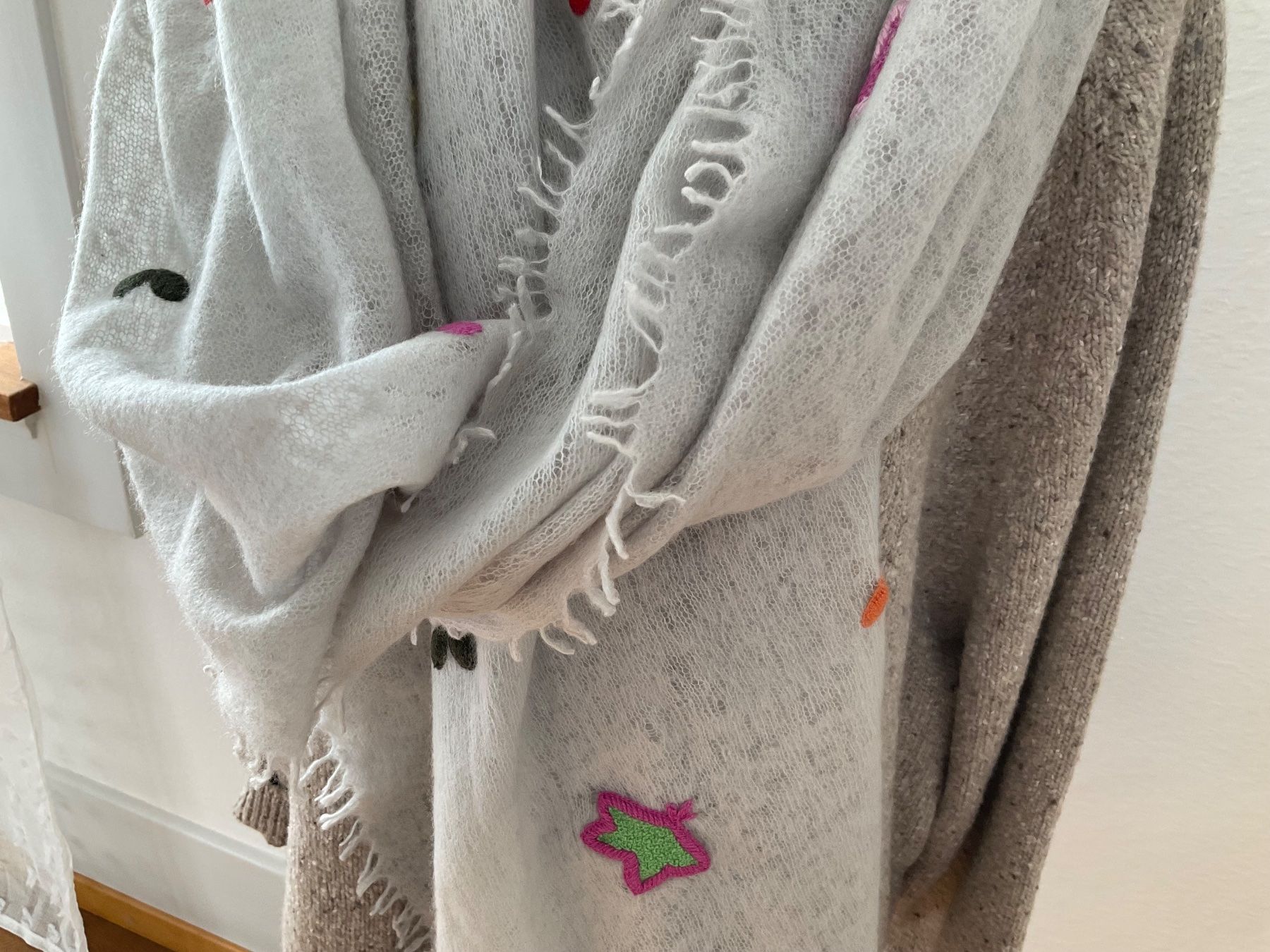 Foulards, Tücher & Schals: Kaschmirschal von Mouleta – Neu (gemäss Beschreibung) aus Bern von Gabriela32 8