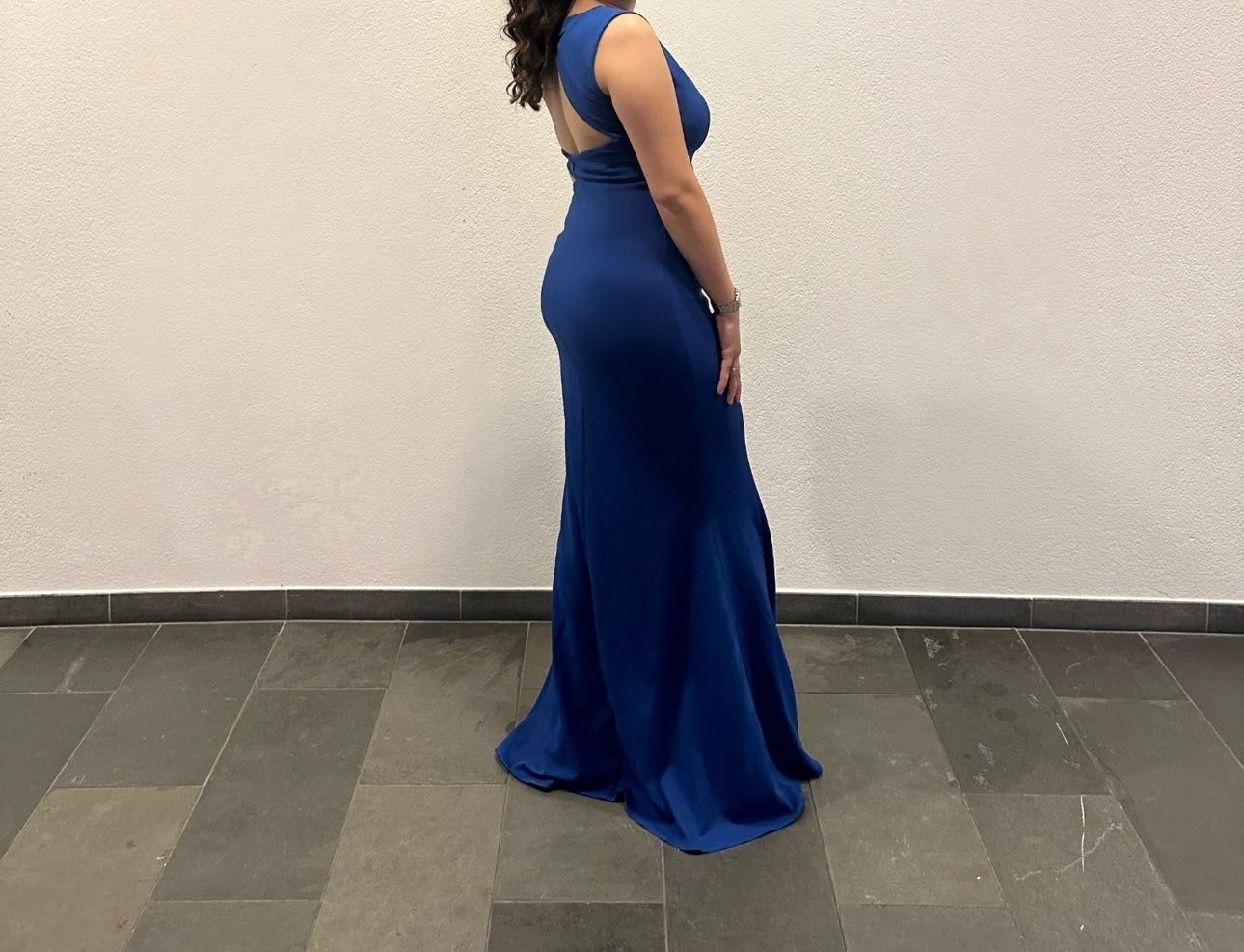 Vestiti: Blaues Abendkleid mit Rückenausschnitt Grösse 40 – Usato da Triengen venduto da nes_l8cj